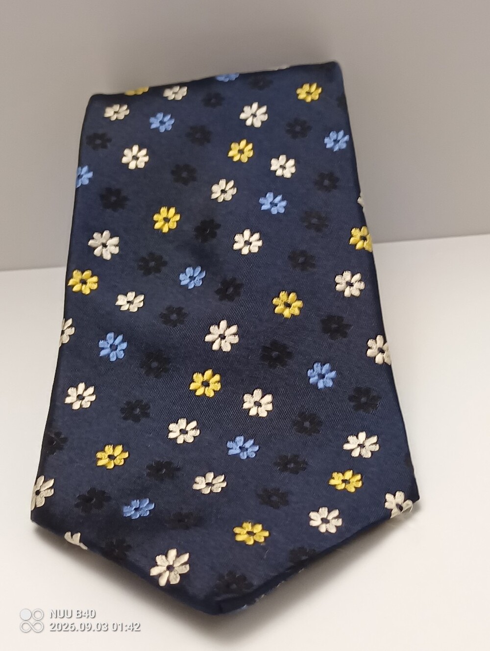 Tommy Hilfiger Navy Floral Silk Tie with Light Blue Center Stripe